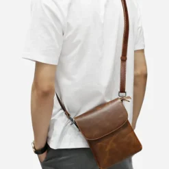 Sac Bandoulière Petite Sacoche Et Pochette^Petit sac besace reporter Marron