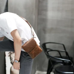 Sac Bandoulière Petite Sacoche Et Pochette^Petit sac besace reporter Marron