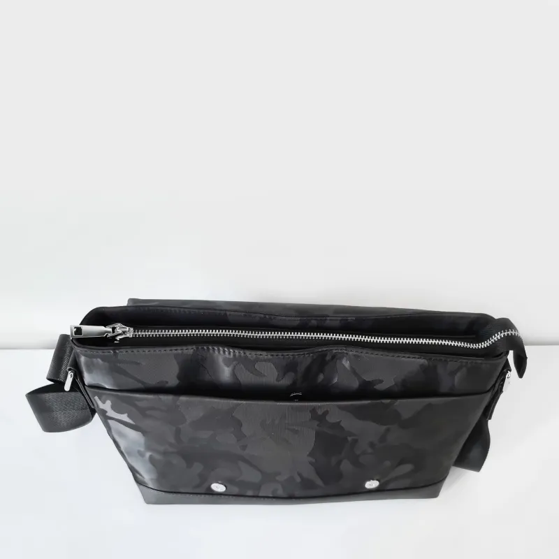 Sac Bandoulière Sacoche Et Porte-documents|Sac Besace^Sac besace Oxford camouflage avec garniture cuir safiano noir