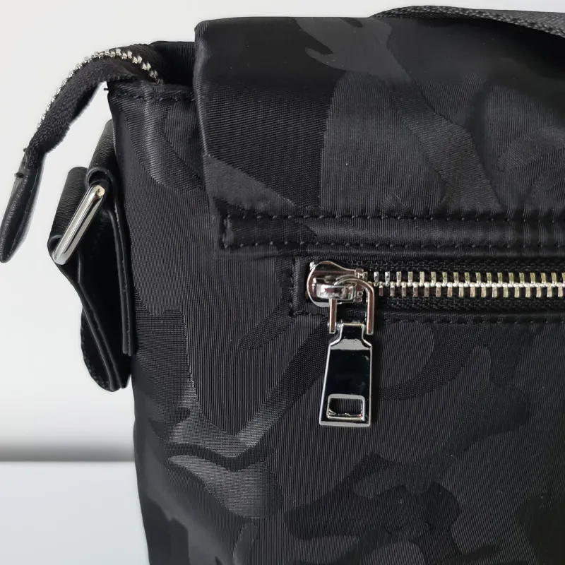 Sac Bandoulière Sacoche Et Porte-documents|Sac Besace^Sac besace Oxford camouflage avec garniture cuir safiano noir